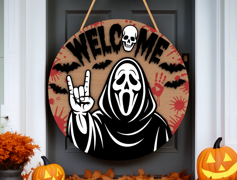Ghostface Decor, Creepy Horror Characters, Wooden Welcome Sign, Halloween Door Decor